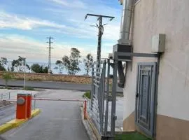 Appartement F2 Résidence Belvédère Vue Mer et Piscine Bejaia
