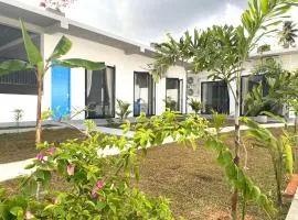 Kaori Cafe and Villa