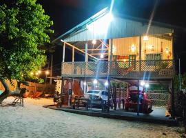 Casa de Praia Dunnas - Ajuruteua - Pa, Hotel in Bragança