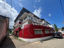 Hôtel Restaurant Le Papillon、Goungouamouéのホテル