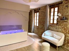 Les 1001 nuits: Albi şehrinde bir otel