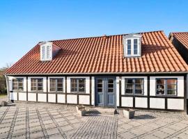 20611-Samso-Brundby-Hovedgade-66, hotel in Brundby