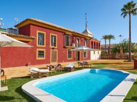 Holiday House Dehesa del Colmenar, hotel in Cabra