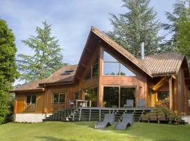 Chambres d'Hôtes Le Chalet, gistiheimili í Condat-sur-Vienne