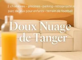 Le Doux Nuage de Tanger - Cosy appart, Résidence Securisée avec Piscine, Jeux pour enfants et Terrain de foot, Parking, AC, WIFI, IPTV