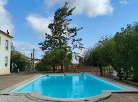 Refúgio com Piscina no Sopé da Serra de Montejunto