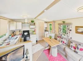 Peaceful Caravan Stay at River Valley Country Park, Cornwall