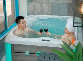 Ha Long New Villa 3BRS - nearby beach - Pool & Sauna