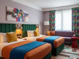 Hotel Heaven Luxes Opp Miraj Cinemas
