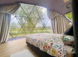 Dome house expierence near the river with sauna