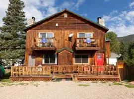 Claim Jumper A-Frame 3 - WiFi - Cable - Hot Tub - Washer - Dryer - Wood Burning Fireplace