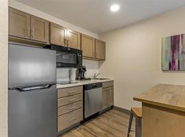 Executive Residency by Best Western Waterloo & Cedar Falls, hotel in Waterloo