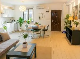 Astoria Central Spacious Apartment