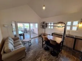 Water Villa's Bonaire - Porch with view on the canal