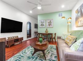 The Pearl Beachside Apartments on Hollywood Beach, hotel de playa en Hollywood