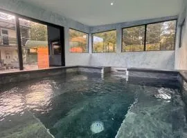 Avala Villa With Indoor Pool & Spa