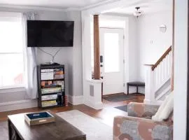 Cityside Escape Spacious with Game Room & Fire Pit