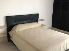 Habitacion con aire y baño privado