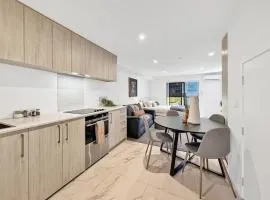 Cozy Studio with Private Yard in Christchurch CBD