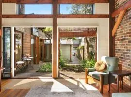 Historic Inner-West Oasis Close to Newtown