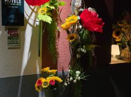 Relais Vosgien - Hôtel Restaurant "la Table de Sophia", hotel in Saint-Pierremont