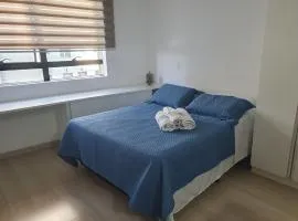 Flat Novo - AC, Café da Manhã, Estac e Internet