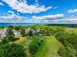 Rose Hill Cottage Lake Views & Mansion Grounds