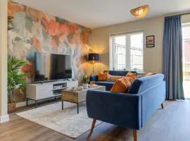 Marriott House sleeps 5 in Bourne with parking