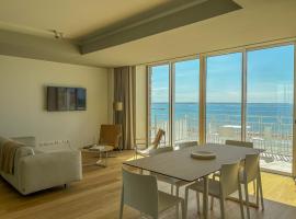 PORS-MABO T3 piscine et vue mer, hotel a Trébeurden