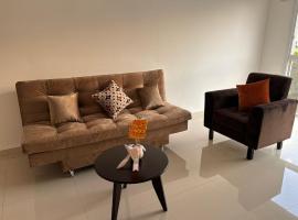 Nice downtown apartment Irala Building 452, overnatningssted med k&oslash;kken i Santa Cruz de la Sierra