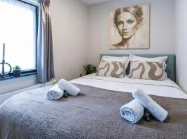 Cozy Suite With New Shower Near Popodium 013