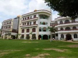 Hotel O Ranibagh Palace