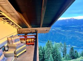 Appartement Wolke7 byTILLY - Im Skigebiet Gerlitzen auf 1500m Seehöhe - familienfreundliche 3 Zimmer Wohnung - Hallenbad im Haus - moderne Küche mit Vollausstattung - Balkon - traumhafte Aussicht über ganz Kärnten - himmlisch bequeme Boxspringbetten, hotel en Treffen