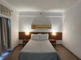 Hotel Ibirapuera V Mariana Borge lagoa c garagem 407
