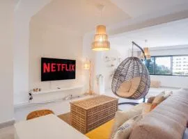 Luxurious 8-person Apartment in Tanger City Center