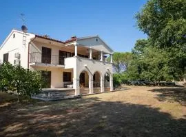 Apartments with parking space Sveti Lovrec, Central Istria - Sredisnja Istra - 24888