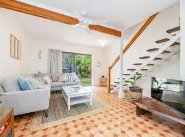Torquay Beachfront Townhouse