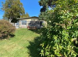 La petite maison sur l'Isle, villa in L'Isle-aux-Coudres