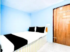 Hotell Shreee Krishnaaa Near Railway Station