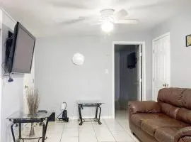 Corner Gem Near Yarbrough Zaragoza I10 unit 1