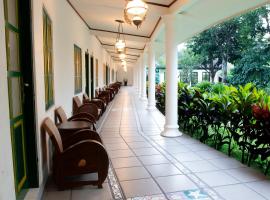 Omah Kebon Guest House, hotel v destinaci Temanggung