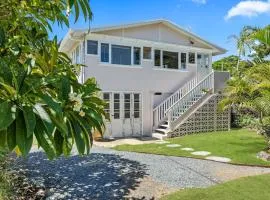 Blush Beach Shack- Stones throw to Beaches