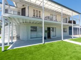 Coastal Family Escape