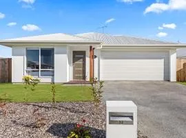 Whitehaven - 4BD 4bath Brand New