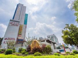 Cheng yue International Hotel, hotel v Kantonu