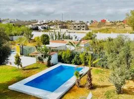 Luxury Villa with Pool & Garden5km from Cabo