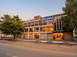FabHotel Relax - opp Hotel Leela