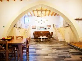 Stefanis Relis House