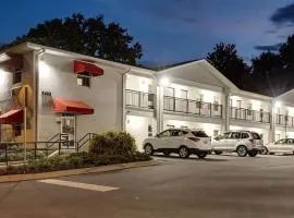 Baymont by Wyndham Ocala Suites