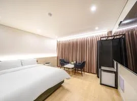 목포 호텔 레스트